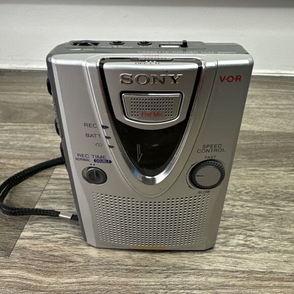 SONY TCM-400DV Cassette - Corder Voice Recorder PARTS / REPAIR AS IS NOT WORKING - Picture 1 of 7